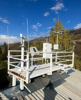 Геодезический GNSS приемник для регистрации сигналов спутниковых навигационных систем