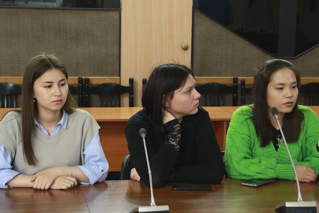 KRSU students were told about the possibilities for strategic development of the EAEU industrial policy