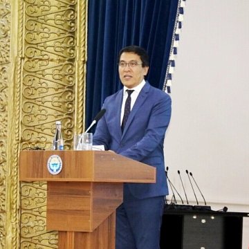 Бишкекте өткөн билим берүү форумунда Орусия менен Кыргызстандын ондогон университеттери өз шарттарын көрсөтүштү
