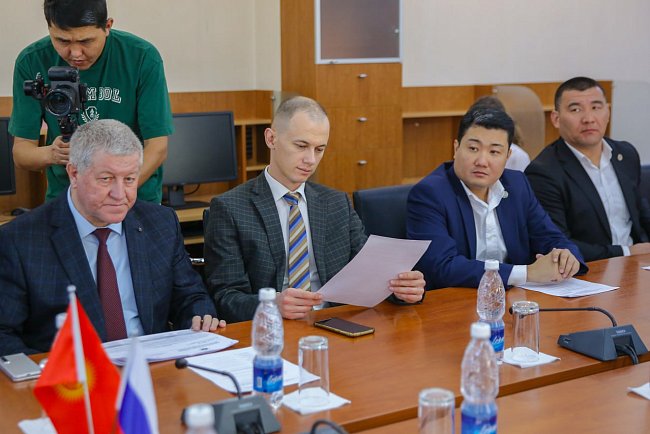 Кыргыз-Орус Славян университети жана OSOO «Alliance Алтын» 2024–2026-жылдарга кызматташуу боюнча Жол картасын түзүштү