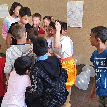 KRSU students helped an orphanage «Cheksiz Yrayim»