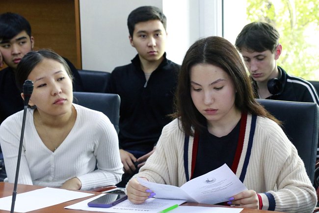Experts and students of KRSU discussed issues of public-private partnership in Kyrgyzstan