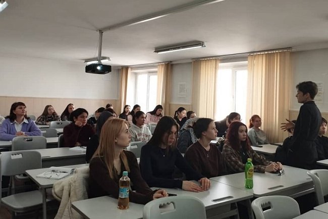 The Department of Russian Philology discussed the use of AI in science and education