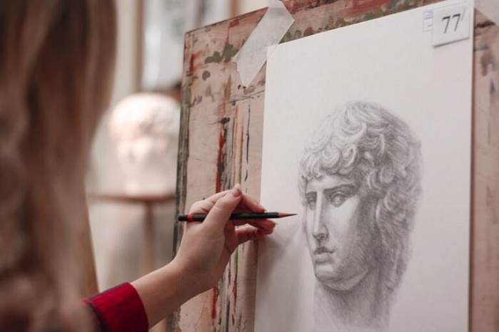 KRSU College announces enrollment for «Academic Drawing» courses