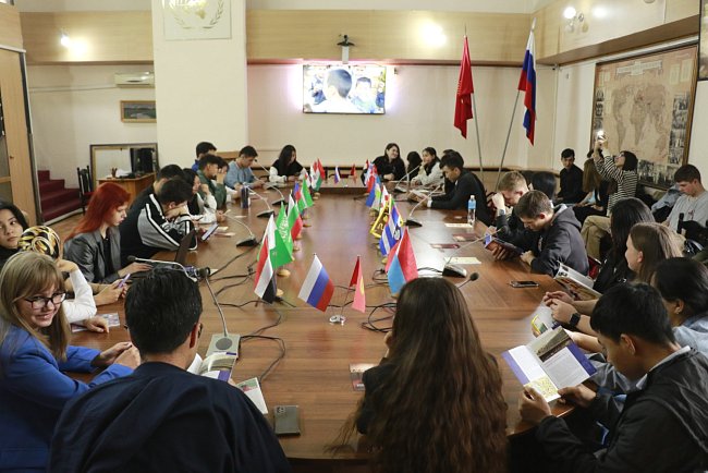 An ethnographic quiz was held at KRSU