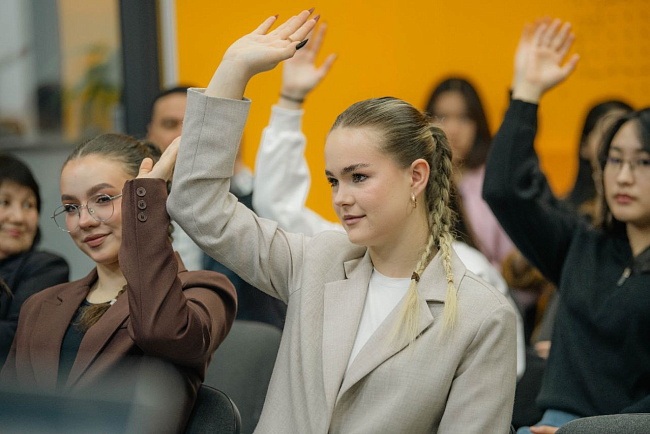 Студенты КРСУ приняли участие в мастер-классе SputnikPro по работе в социальных сетях