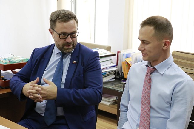 A seminar was held at KRSU on the issues of teaching the history of Russia and the foundations of Russian statehood