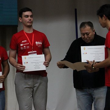 КРСУ программалоо боюнча эл аралык олимпиадада Кыргызстандын атынан чыгат