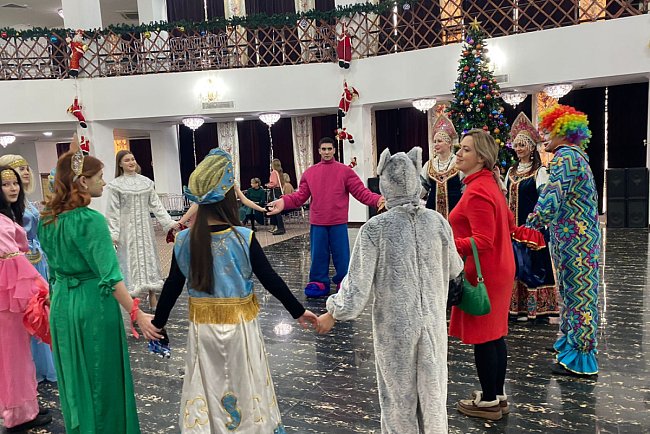 KRSU students give magic!