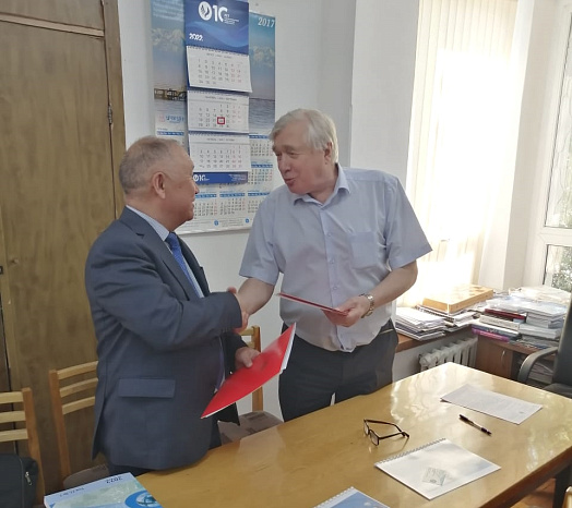 КРСУ будет сотрудничать с «Кыргызиндустрией»