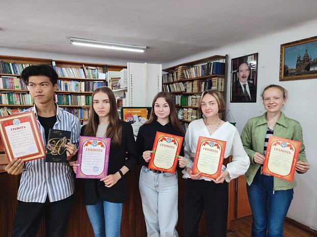 The Faculty of Humanities summed up the results of the annual Olympiad «Russian language» and competition «Eternal glory to the heroes!»