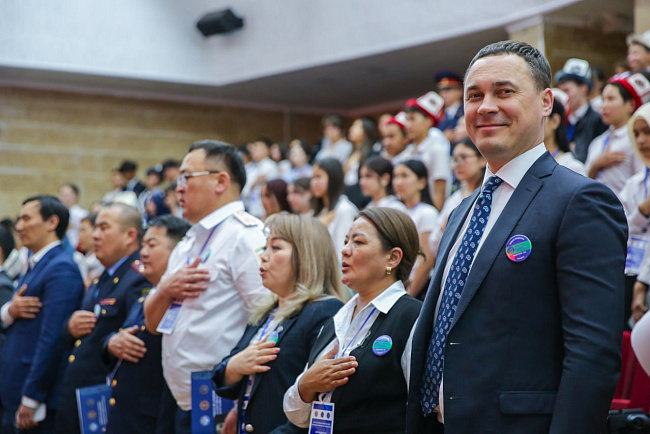 В КРСУ прошёл молодёжный форум «Жаны Муун»