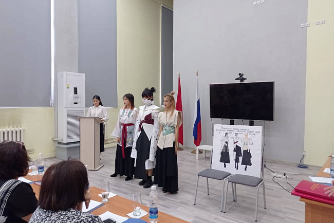 ВЫПУСКНИКИ-2022
