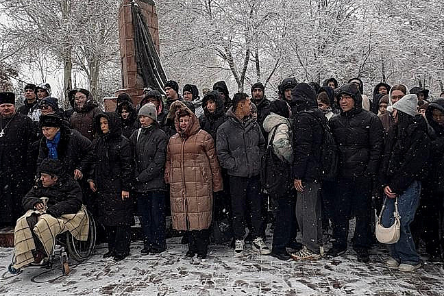 Возложение цветов