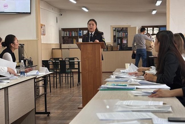 Республикалык студенттер аралык конференция «Балдардын коопсуз жашоого болгон укуктары»