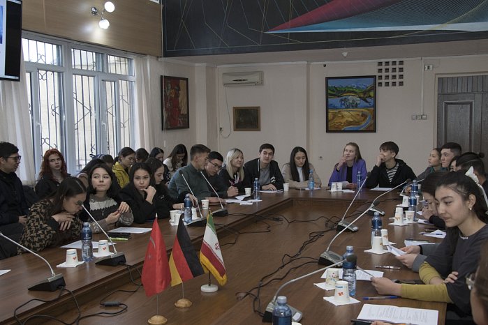 A quiz took place at KRSU «Iran, Turkey, Europe: pages of history»