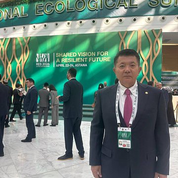 Professor KRSU participates in the discussion of climate challenges at the environmental summit in Astana