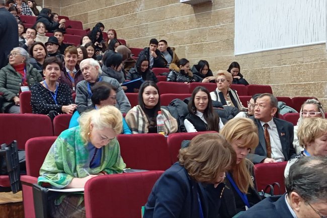 A forum of writers and intellectuals «Aitmatov readings» has begun at KRSU