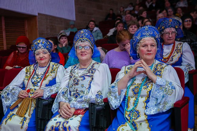 KRSU hosted the annual Christmas concert