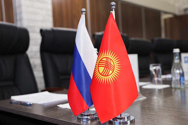 КРСУ и Центр Алмазова подписали меморандум о сотрудничестве