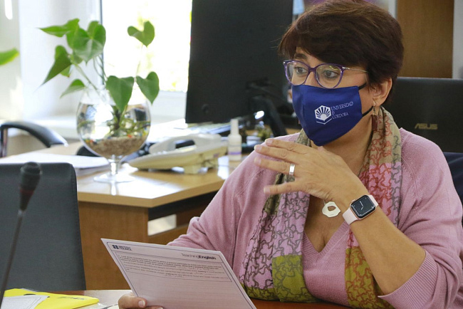 Профессор из Кордобы прочла курс лекций для студентов КРСУ