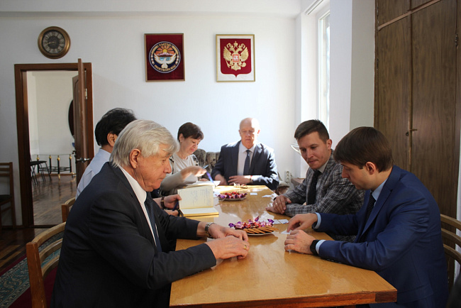 КРСУ и СКФУ подписали Меморандум о взаимопонимании в области образования