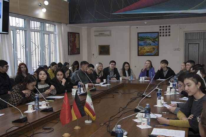 В КРСУ состоялась викторина «Иран, Турция, Европа: страницы истории»