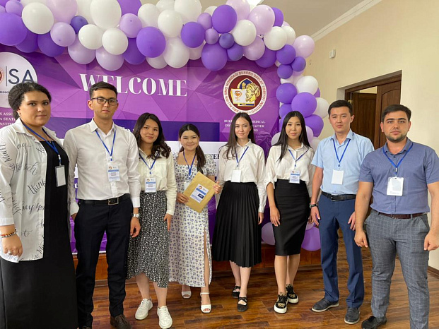 Студенты и клинординаторы КРСУ отмечены дипломами II и III степени на конференции в Бухаре