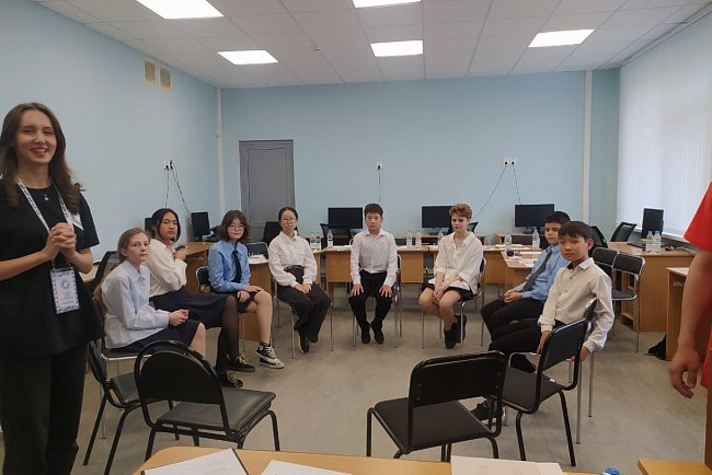 New horizons: KRSU schoolchildren discover Russia