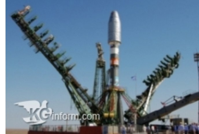 КРСУда Космонавтика күнүнө карата майрамдык концерт болуп өттү