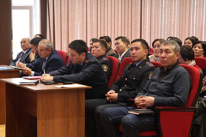 The Ministry of Internal Affairs of the Kyrgyz Republic held an explanatory meeting on the issues of stay of foreign students