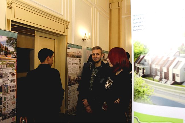 On the pedestal are the designers KRSU
