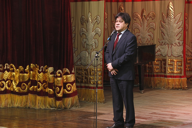 Поступайте в Славянский!