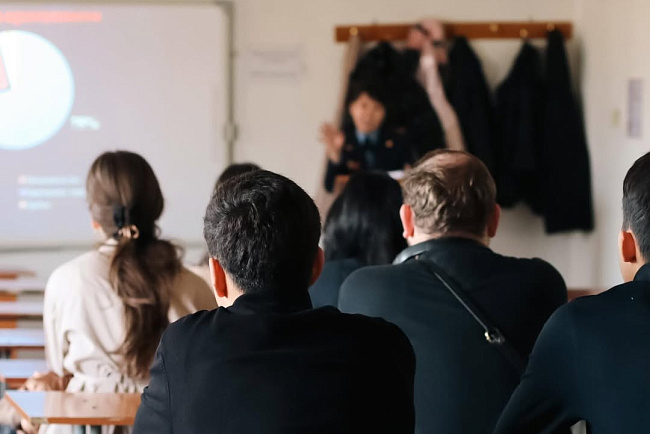 ГОСТЕВАЯ ЛЕКЦИЯ НА ТЕМУ "КИБЕРБЕЗОПАСНОСТЬ" НА ЮРИДИЧЕСКОМ ФАКУЛЬТЕТЕ КРСУ