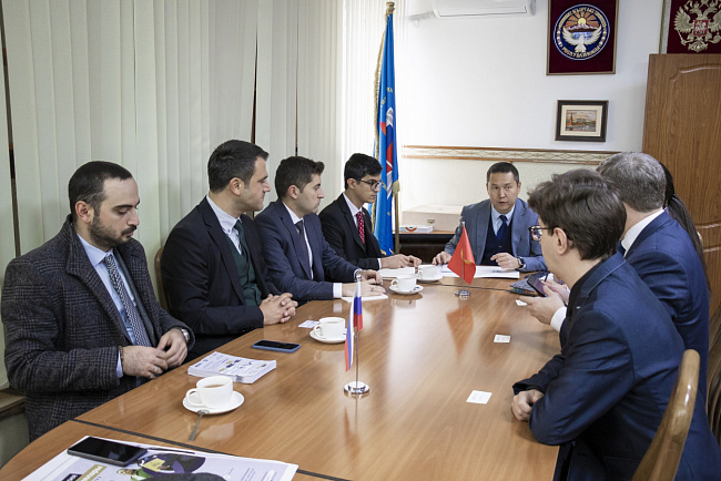 Cтудентам, магистрантам и аспирантам КРСУ рассказали о Государственной программе «Стипендии Турции»