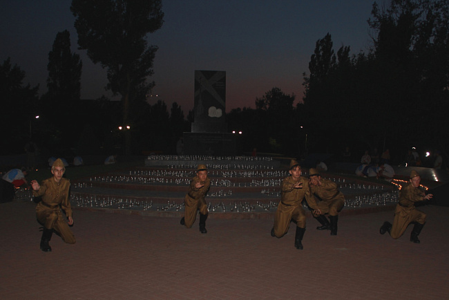 Студенты КРСУ приняли участие в Международной акции «Свеча Памяти»