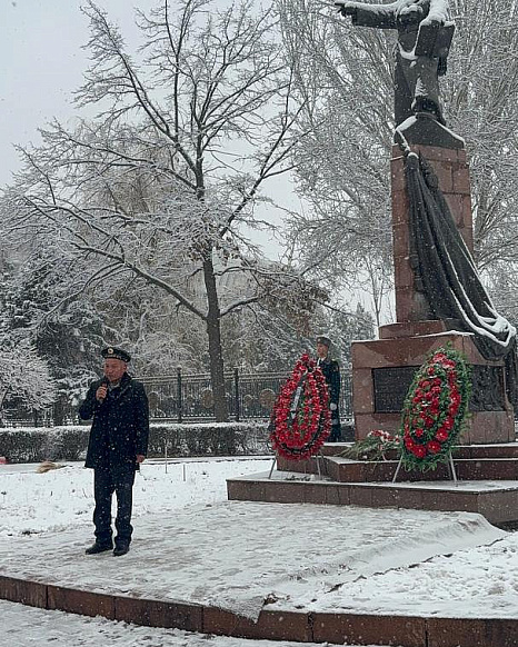 Возложение цветов