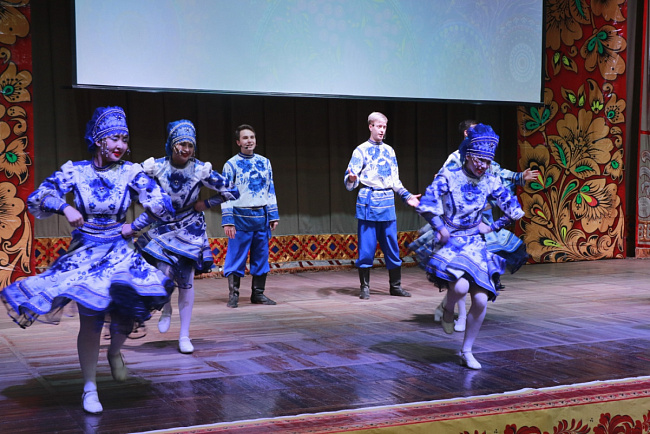 На сцене «Сувенир»: в КРСУ прошел концерт, посвященный Дню России