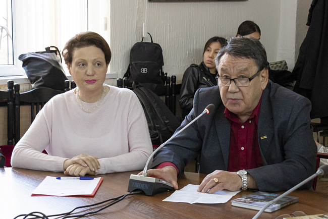 В КРСУ презентовали сборник воспоминаний потомков блокадников