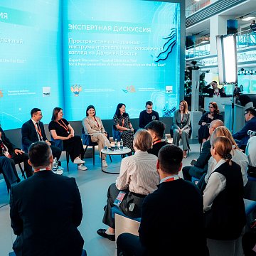 Rector of KRSU Sergei Volkov outlined the role of youth in the development of territories at the EEF 2026