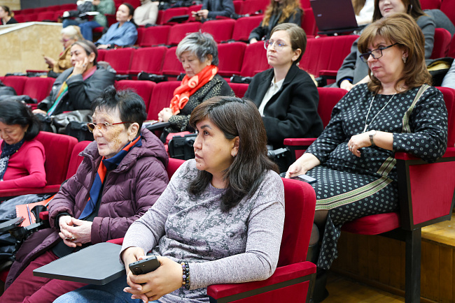 В КРСУ обсудили связь общественного здоровья, экономики и городской среды