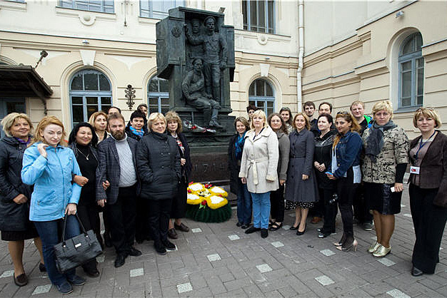 Участие А.Т. Омуркановой и Ю.М. Горяйновой в образовательной программе "История Государства Российского" (Санкт-Петербург, Россия)