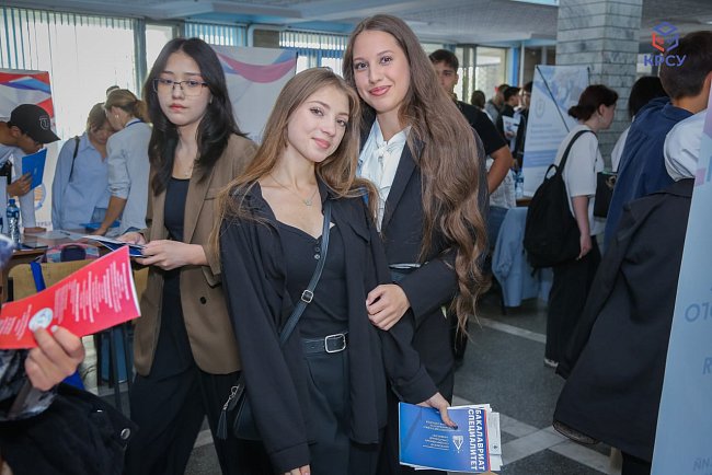 The XV exhibition of Russian educational organizations opened at KRSU «Education in Russia – 2025/26»