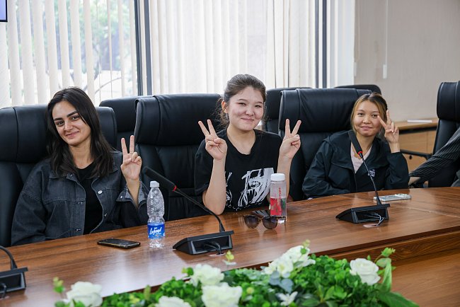 KRSU continues a joint educational program with the Russian Society «Knowledge»