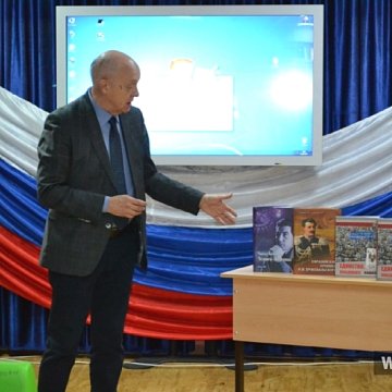 The heroes of the Second World War were discussed at a meeting of the Russian military with the vice-rector of KRSU