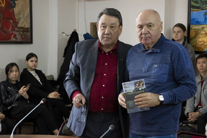 A presentation of a collection of memoirs of descendants of the siege survivors took place at KRSU