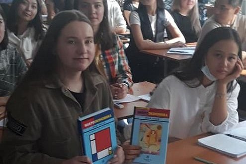 A Russian economist shared economic «secrets» with KRSU