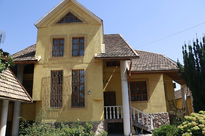 Как выглядят корпуса общежития КРСУ?