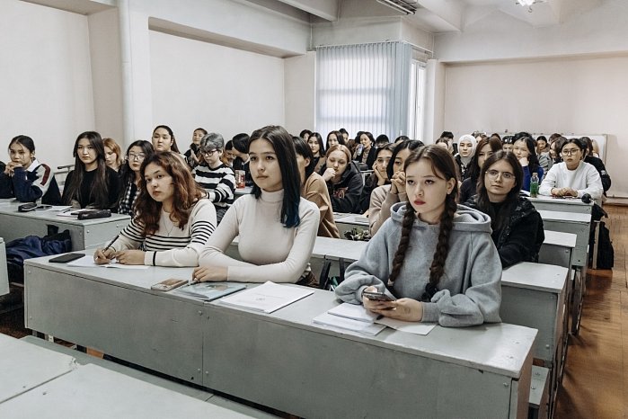 KRSU students were told about the donation of blood and its components