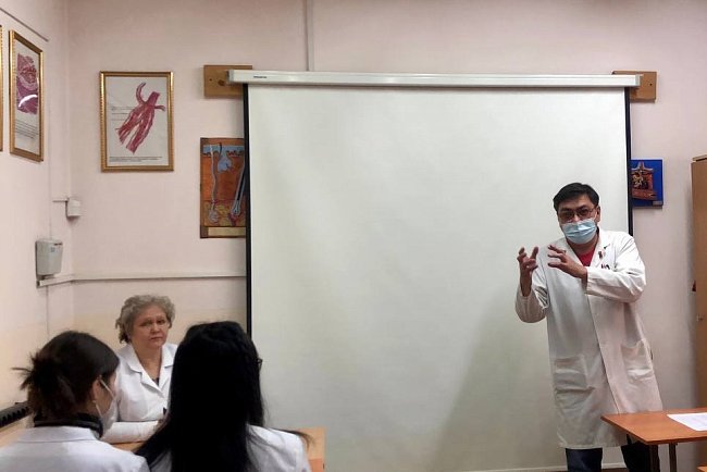 Medical students discussed current issues in fundamental, clinical and experimental histology